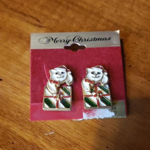 Holiday Earrings - Picture 1 of 3